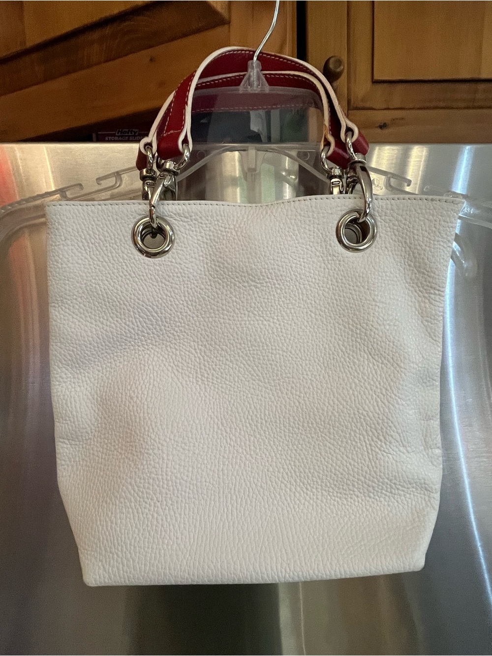 Maurizio Taiuti White Leather Small Bucket Bag, Short Red Handles NWOT